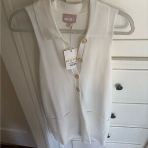 Mumu White Sleeveless Button-Up Top